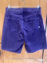 Load image into Gallery viewer, HUF - Cromer Corduroy Short - Dark Berry
