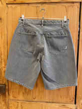Load image into Gallery viewer, HUF - Cromer Short - Frost Gray
