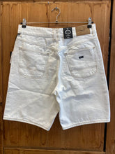 Load image into Gallery viewer, RUCA - Skate Denim Short - Vintage White
