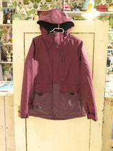 Load image into Gallery viewer, L1 Anwen Snowjacket- port
