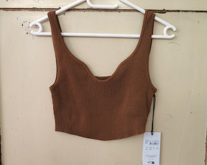 Ruca Roundabout Rib Top- brown